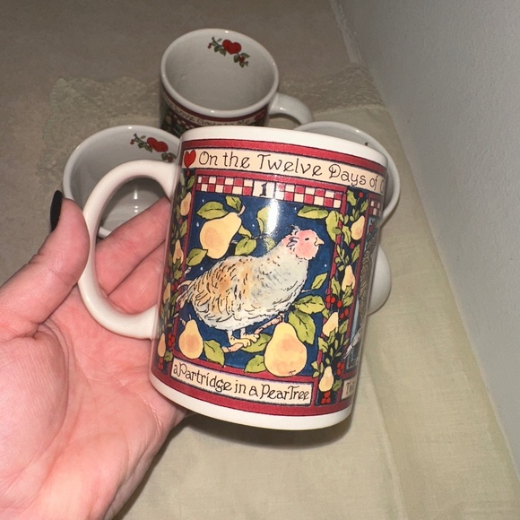 “The Twelve Days of Christmas" mugs - designed by Betty Whiteaker - Picture 1 of 4